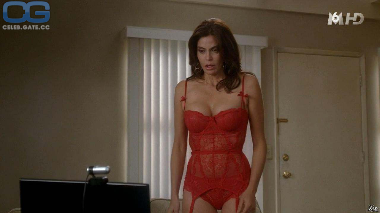 Teri Hatcher 