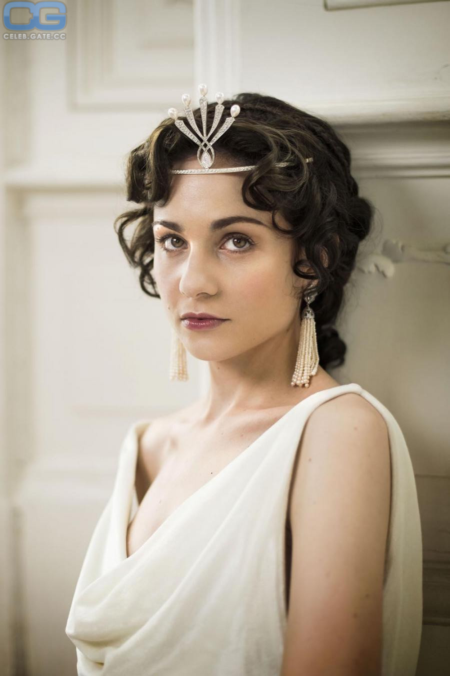 Tuppence Middleton hot