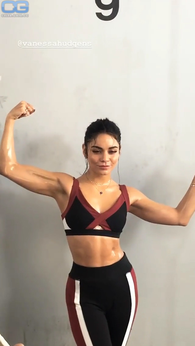 Vanessa Hudgens body