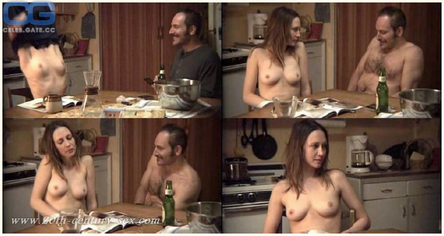 Vera Farmiga nude