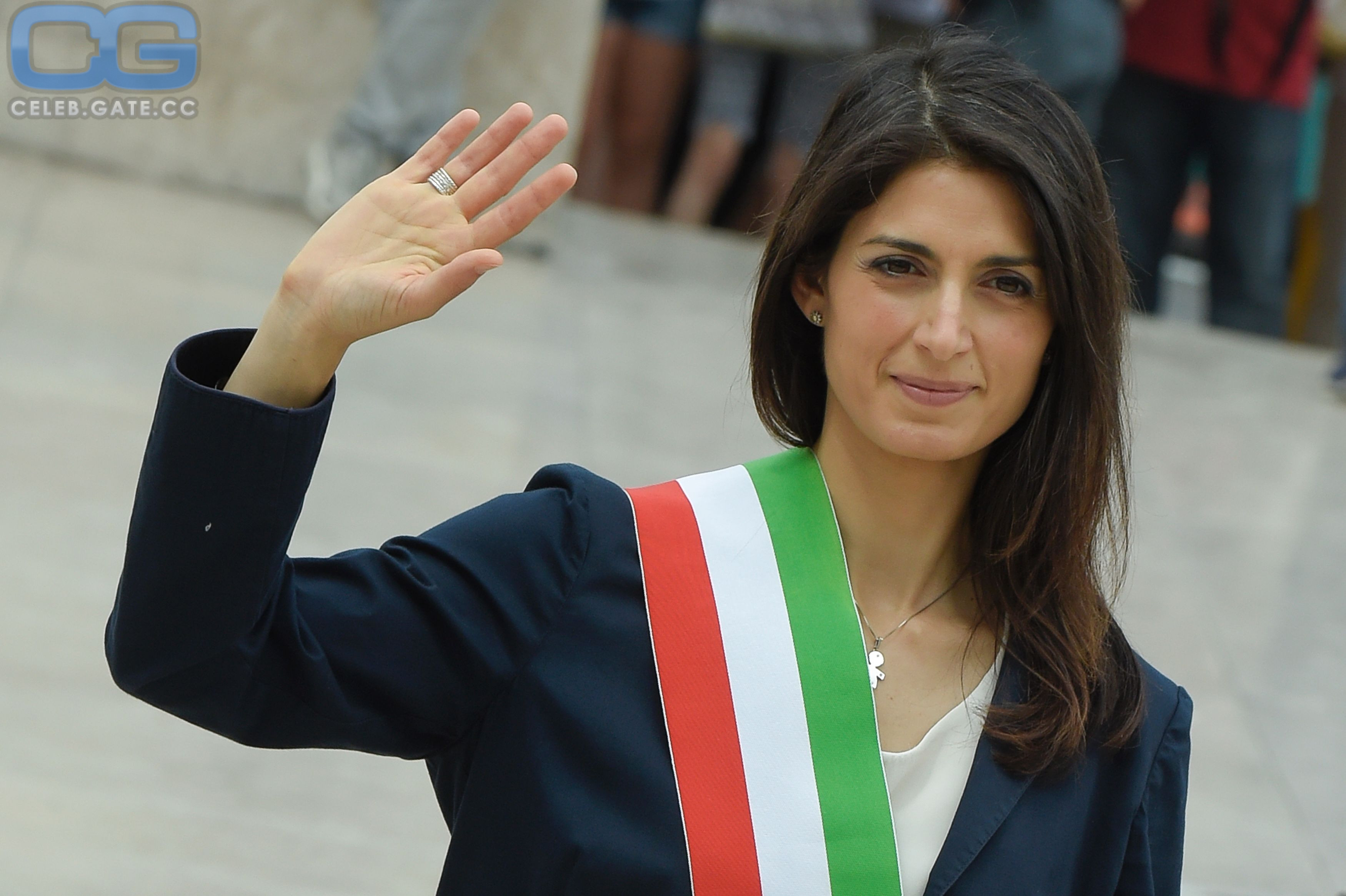 Virginia Raggi hot