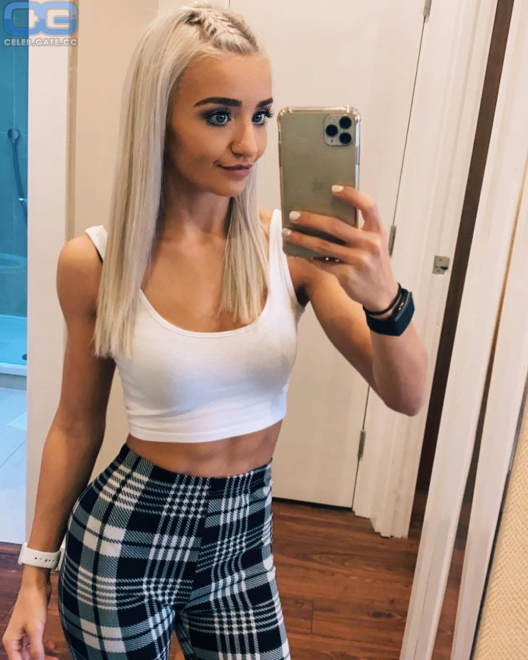 Xia Brookside 