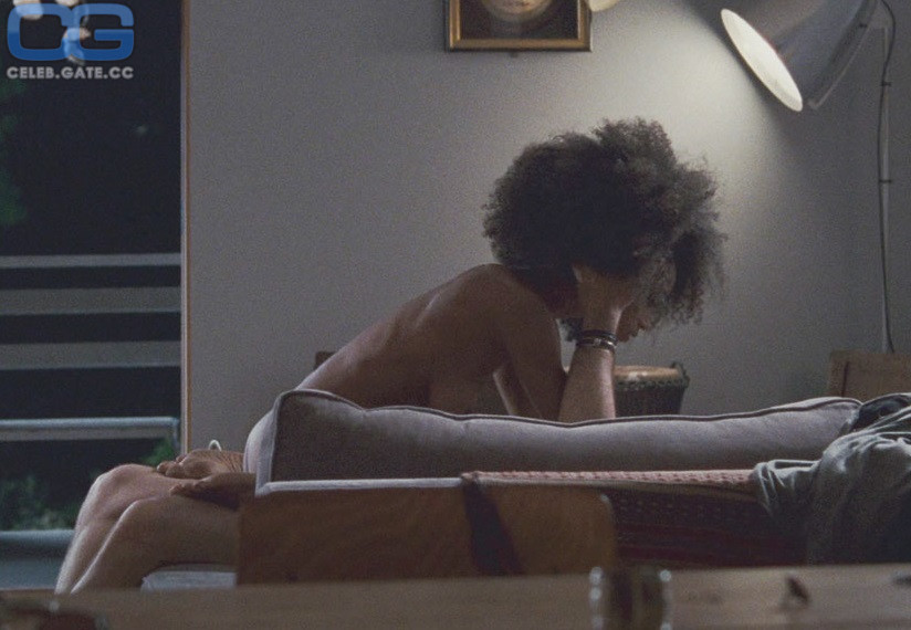 Yaya DaCosta sex scene